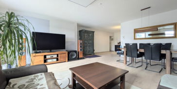 Top moderne 3-Zimmer-Eigentumswohnung mit Balkon, Lift, Carport in Karlsruhe-Durlach